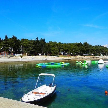 Apartments Nautica II Novigrad  Exterior photo